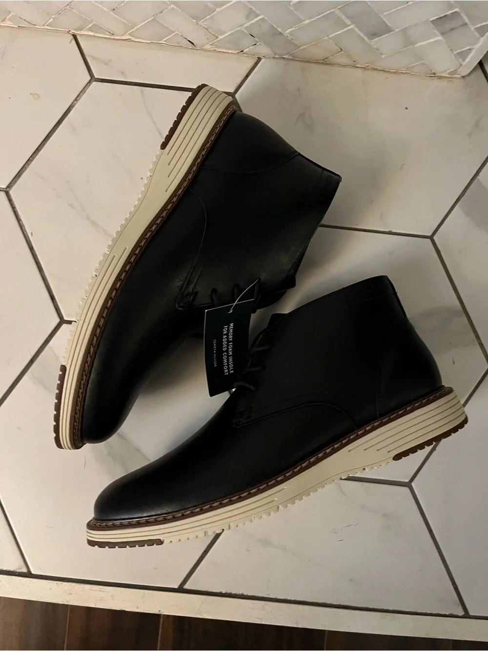Tommy Hilfiger Black Leather Lace-Up Chukka Boots with Cream Sole